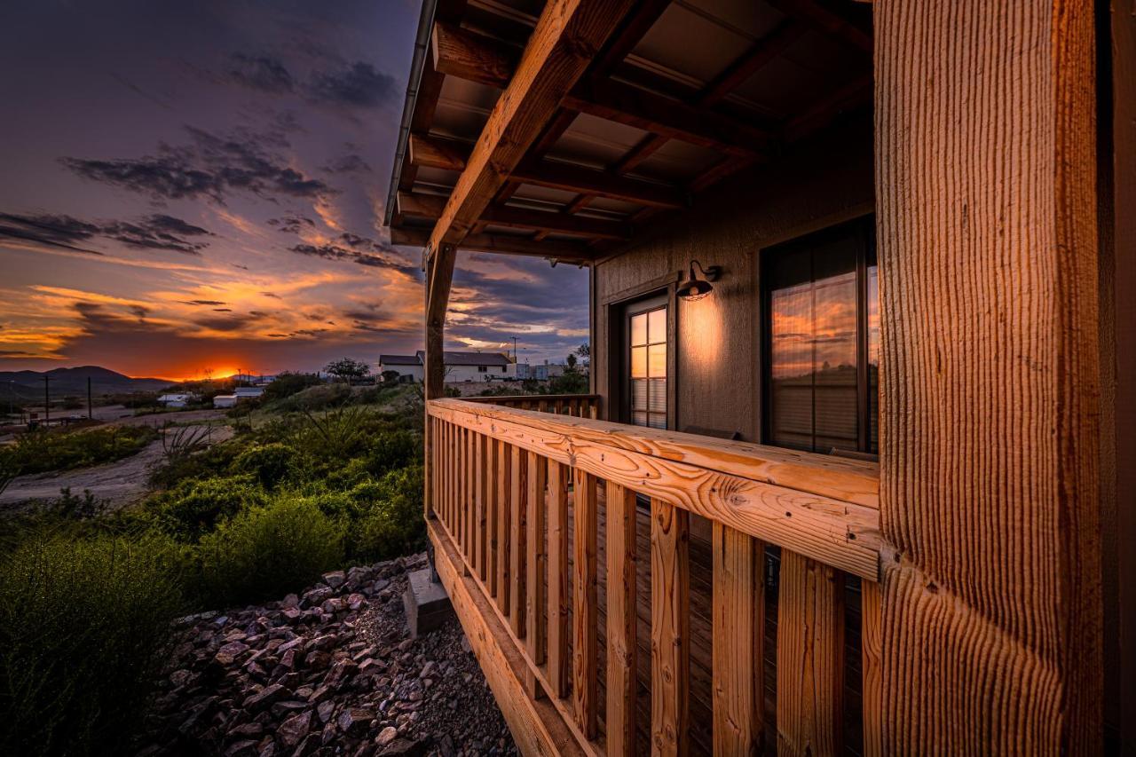 Miners Cabin #4 - King Bed - Private Balcony With Views Tombstone Exteriér fotografie